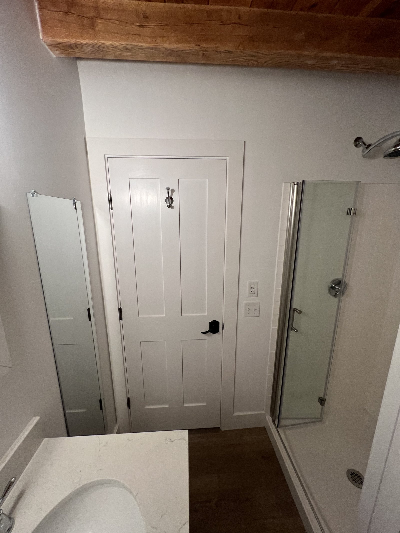 Finished bathroom with quartz vanity countertop